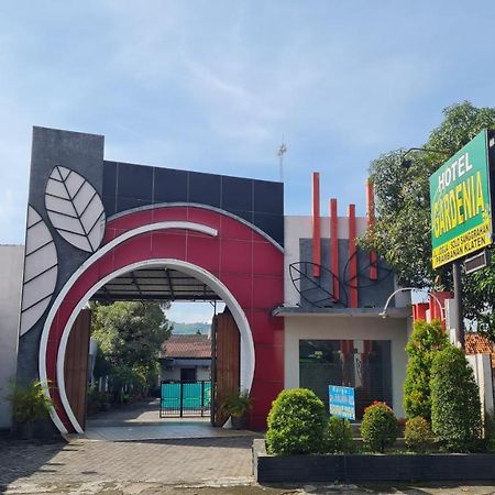 Oyo 90831 Hotel Gardenia Prambanan Solo Esterno foto