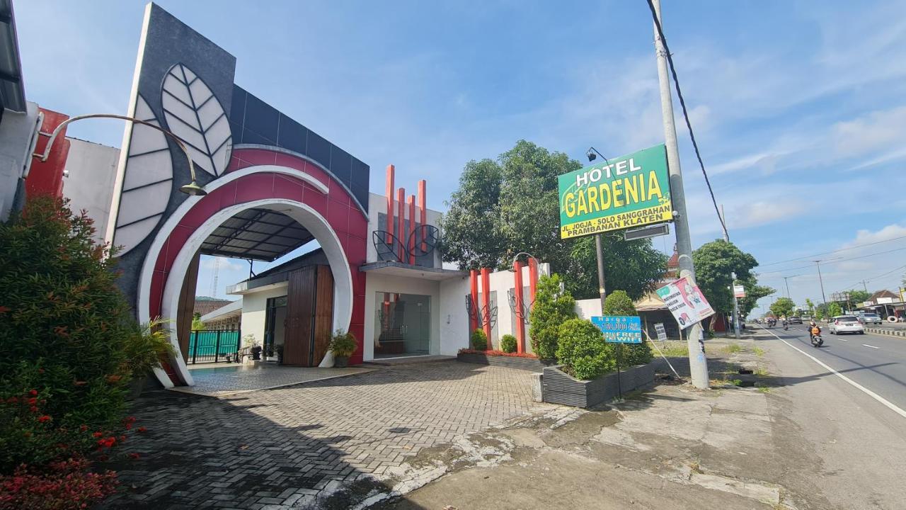 Oyo 90831 Hotel Gardenia Prambanan Solo Esterno foto