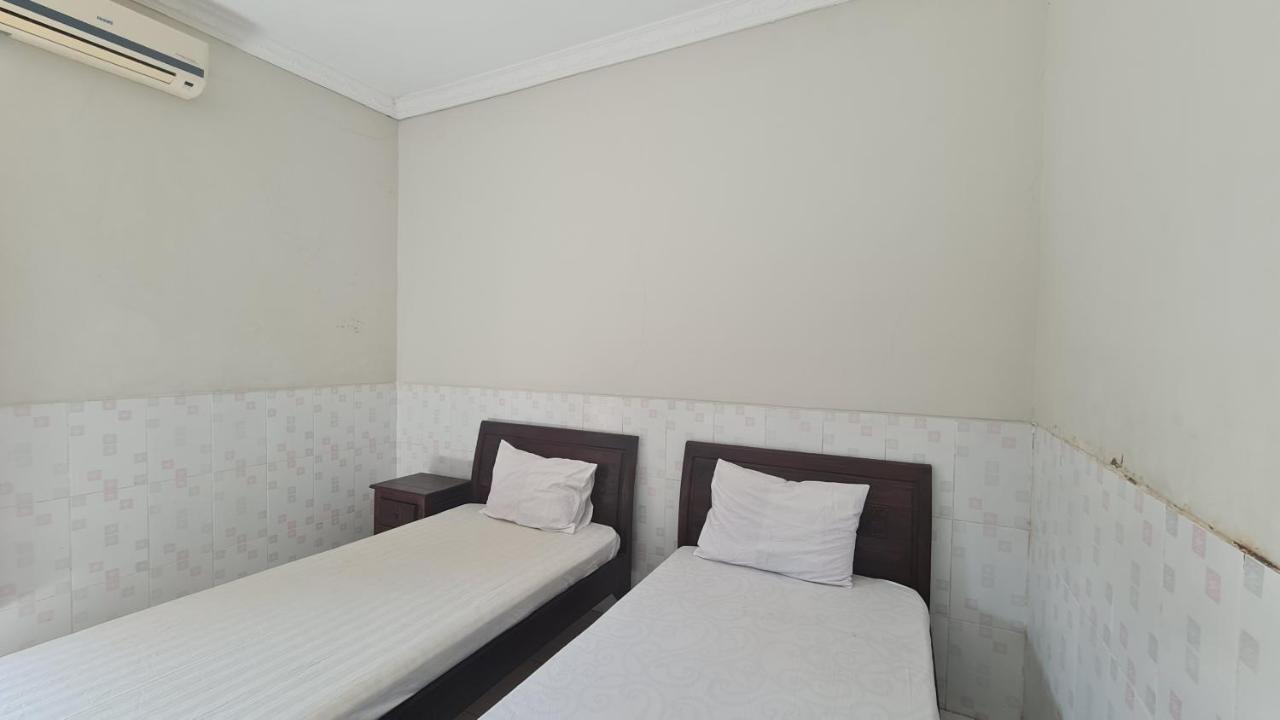 Oyo 90831 Hotel Gardenia Prambanan Solo Esterno foto